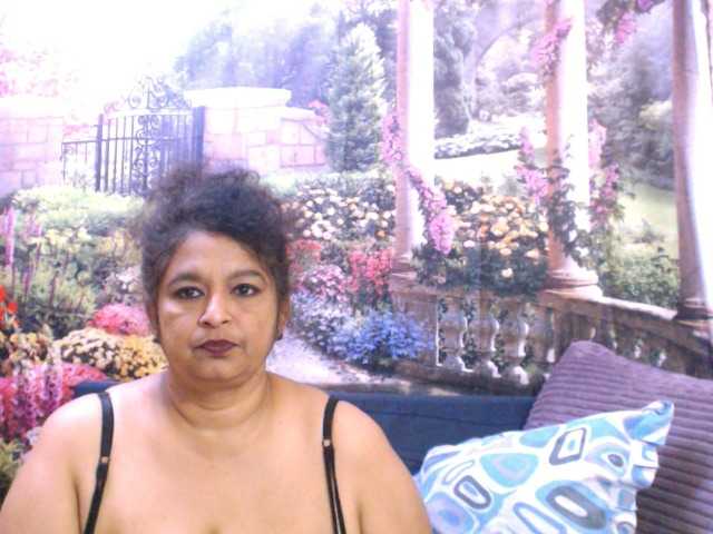 Live sex webcam photo for indianstar75 #290701108