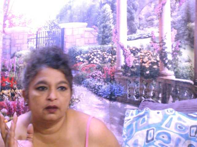 Live sex webcam photo for indianstar75 #290818358