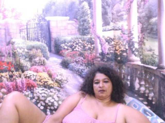 Live sex webcam photo for indianstar75 #290890181