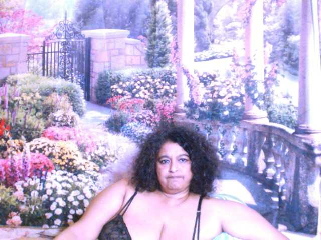 Live sex webcam photo for indianstar75 #290908805