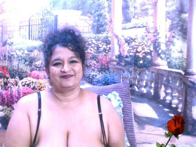 Live sex webcam photo for indianstar75 #291021165