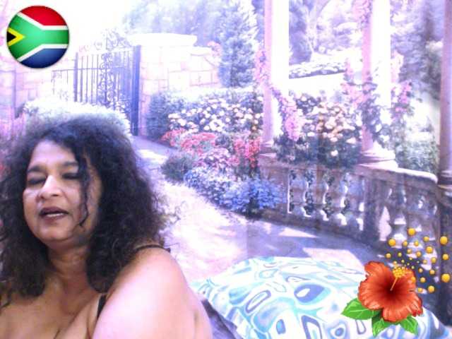 Live sex webcam photo for indianstar75 #291043351