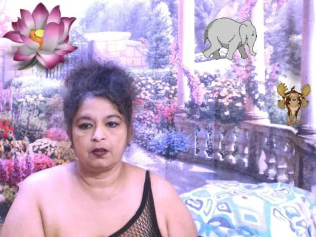 Live sex webcam photo for indianstar75 #291108186