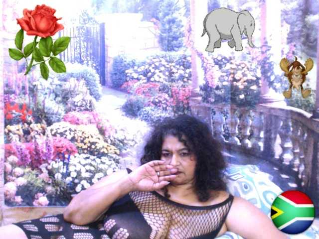 Live sex webcam photo for indianstar75 #291153956