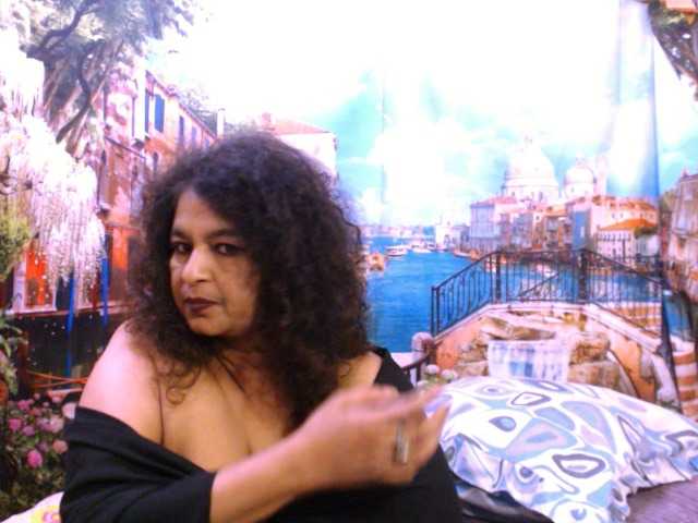 Live sex webcam photo for indianstar75 #291227958