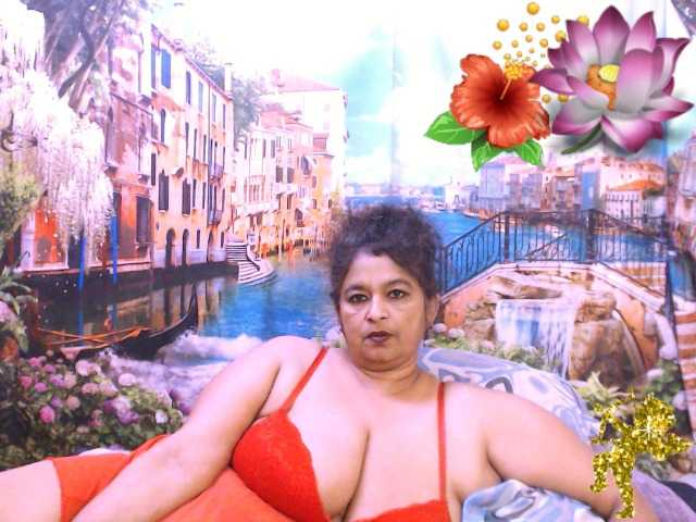 Live sex webcam photo for indianstar75 #291238284