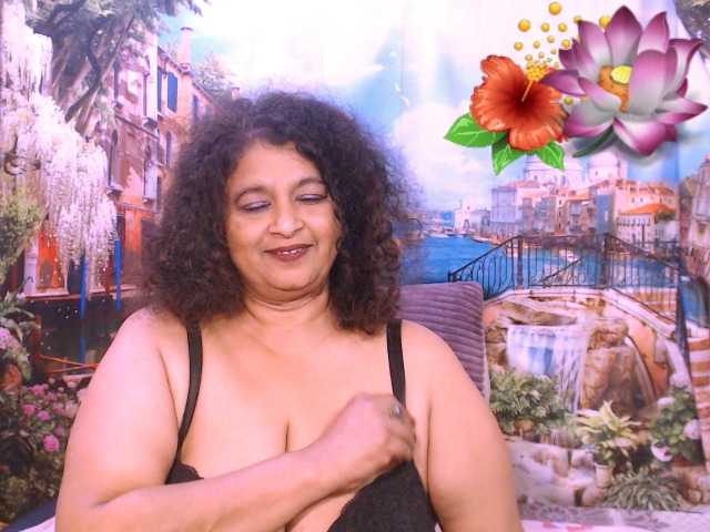 Live sex webcam photo for indianstar75 #291241857