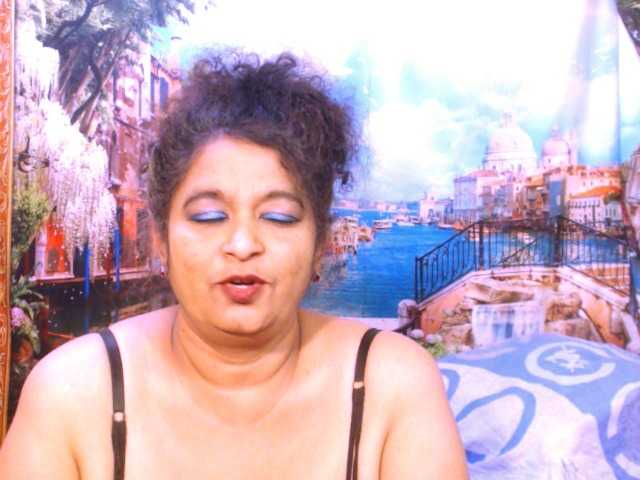 Live sex webcam photo for indianstar75 #291360807