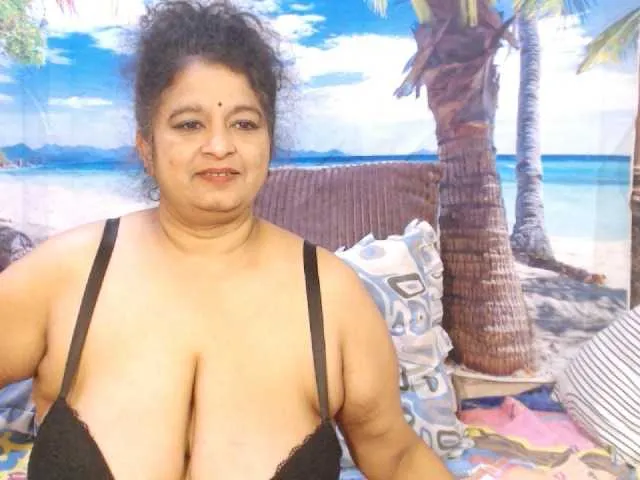 Live sex webcam photo for indianstar75 #291732766