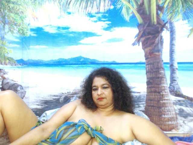 Live sex webcam photo for indianstar75 #291780677