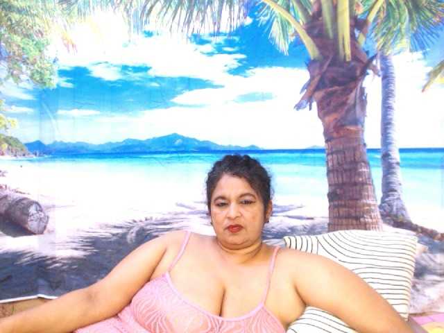 Live sex webcam photo for indianstar75 #291799266