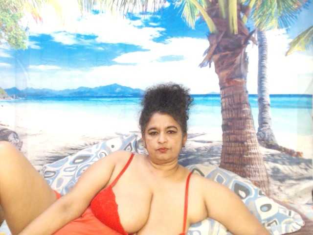 Live sex webcam photo for indianstar75 #291863326