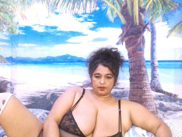 Live sex webcam photo for indianstar75 #291922260