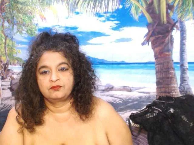 Live sex webcam photo for indianstar75 #291949321