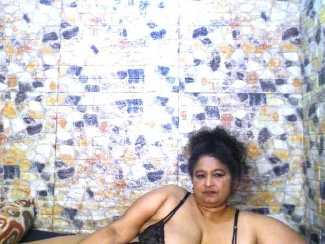Live sex webcam photo for indianstar75 #292796898