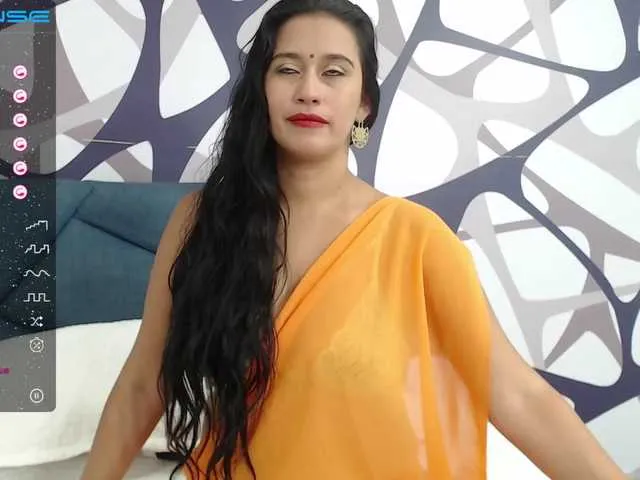 Live sex webcam photo for indira-69 #273740842