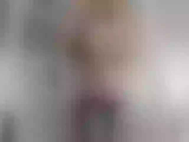 Live sex webcam photo for ingridblondy94 #275839157