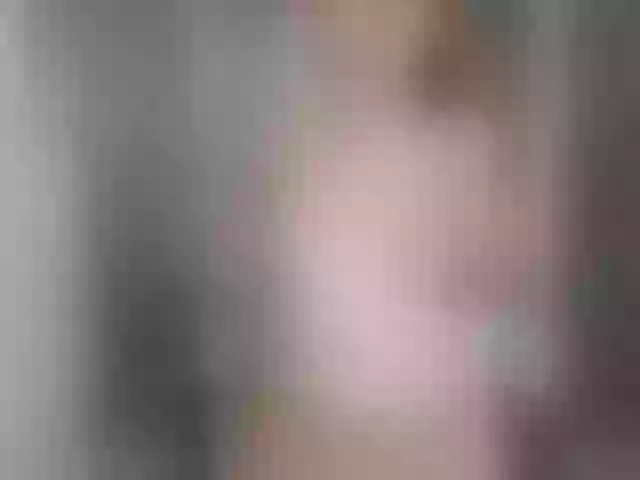 Live sex webcam photo for ingridblondy94 #276159424