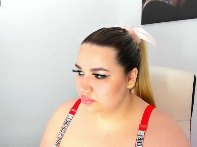 Live sex webcam photo for ingridblondy94 #277582922