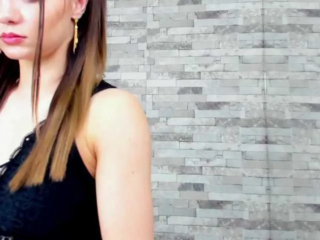 Live sex webcam photo for ingridblondy94 #277697517