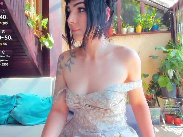 Live sex webcam photo for ingridblondy94 #291635128