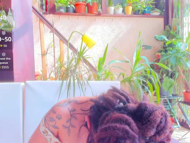 Live sex webcam photo for ingridblondy94 #291726948