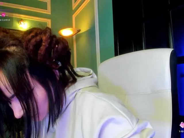 Live sex webcam photo for ingridblondy94 #292036509