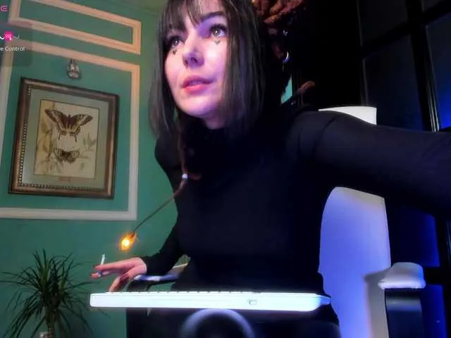 Live sex webcam photo for ingridblondy94 #292123843