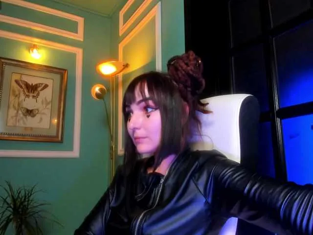 Live sex webcam photo for ingridblondy94 #292185739