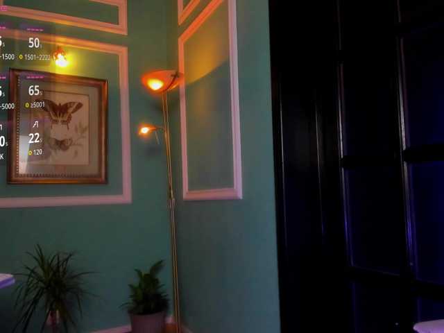 Live sex webcam photo for ingridblondy94 #292415448