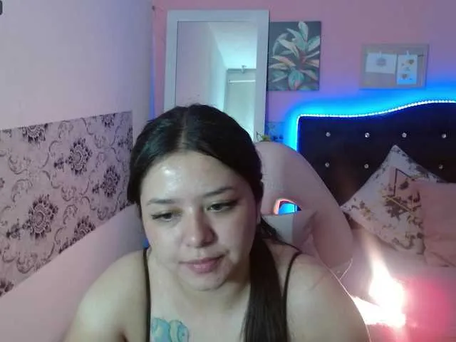 Live sex webcam photo for iris-tay #276372577