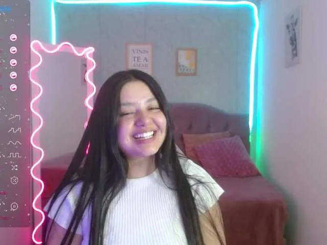 Live sex webcam photo for iris-tay #276783468