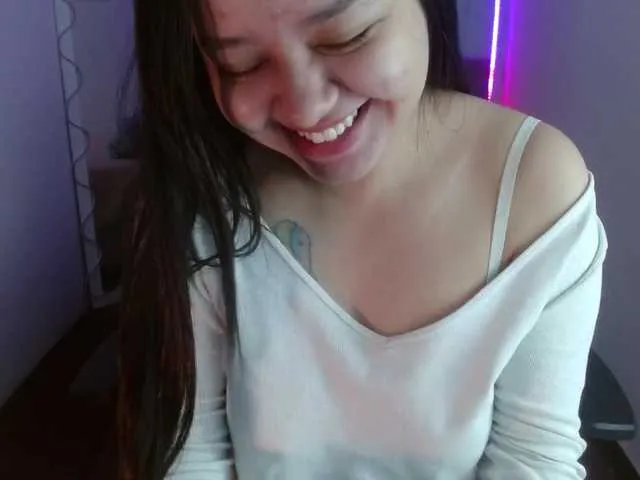 Live sex webcam photo for iris-tay #276871923