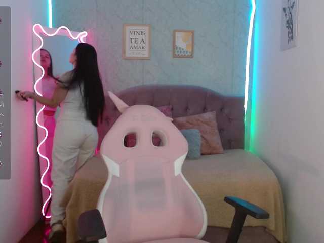 Live sex webcam photo for iris-tay #276913298