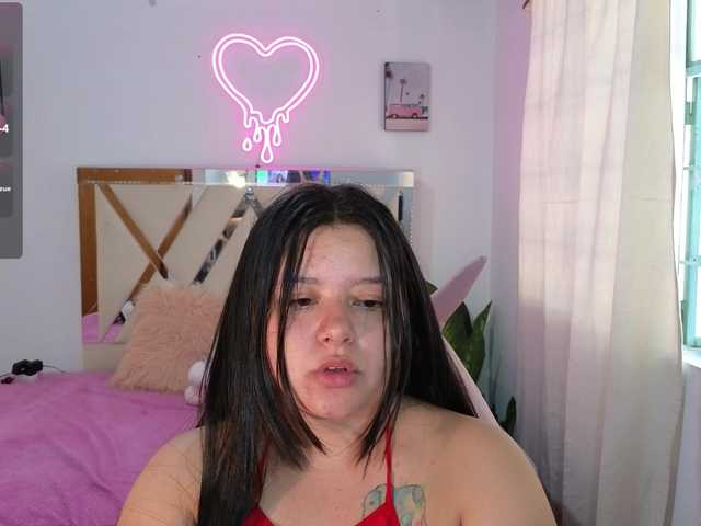 Live sex webcam photo for iris-tay #277173630