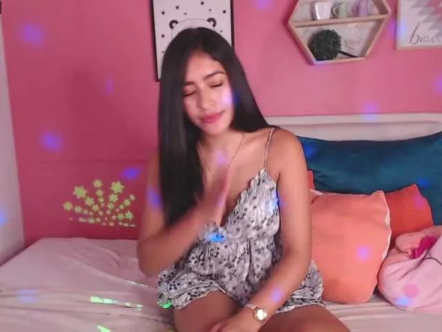 Live sex webcam photo for irispalacio #273838526