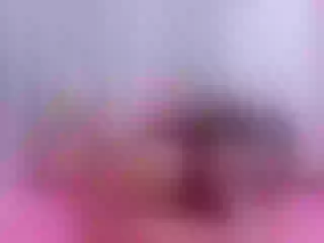 Live sex webcam photo for iriss-25 #275553257