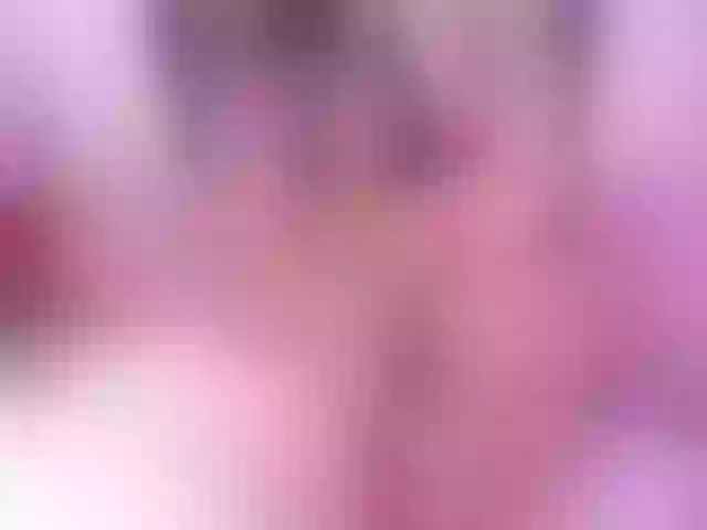 Live sex webcam photo for iriss-25 #275676951