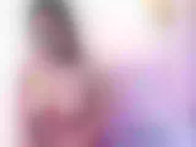 Live sex webcam photo for iriss-25 #275761412