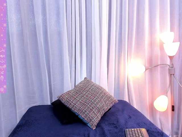 Live sex webcam photo for iriss-25 #276703690