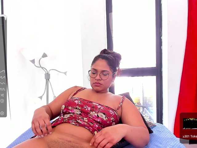 Live sex webcam photo for iriss-25 #276977222