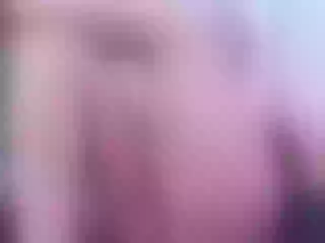 Live sex webcam photo for iriss-25 #277327264