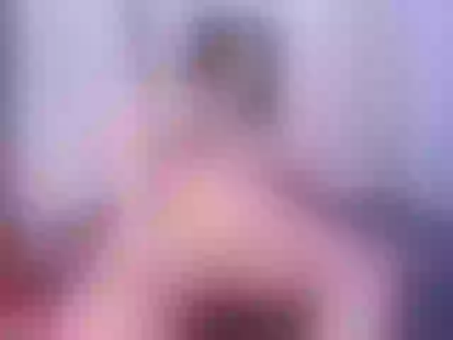 Live sex webcam photo for iriss-25 #277332629