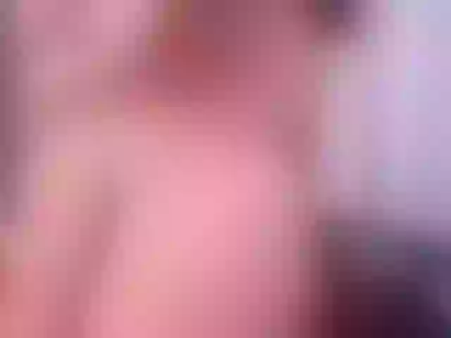 Live sex webcam photo for iriss-25 #277373571