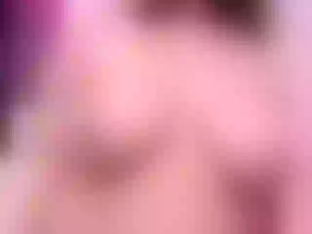 Live sex webcam photo for iriss-25 #277575924