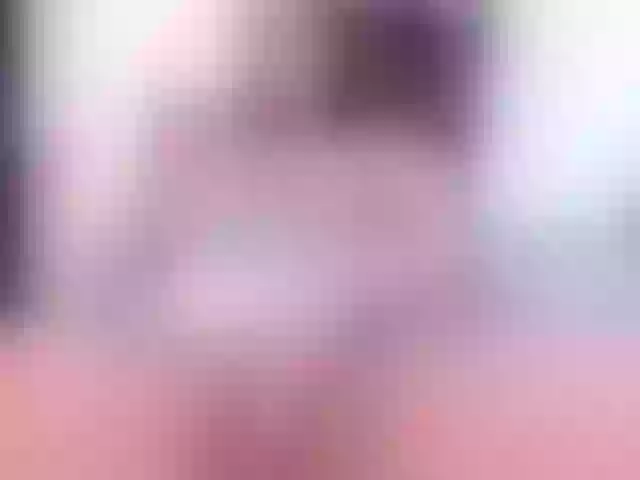 Live sex webcam photo for iriss-25 #277698197