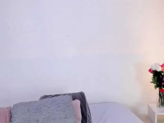 Live sex webcam photo for isa-molly #291047637