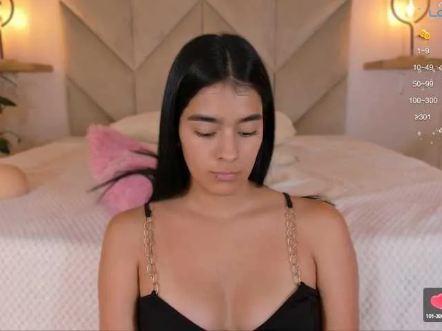 Live sex webcam photo for isa-queen #290467498