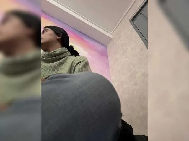 Live sex webcam photo for isa-queen #290567442