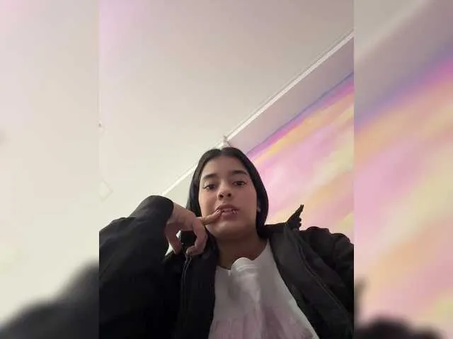 Live sex webcam photo for isa-queen #290620916